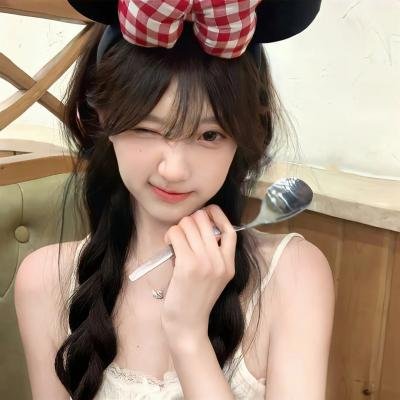 疯魔美女